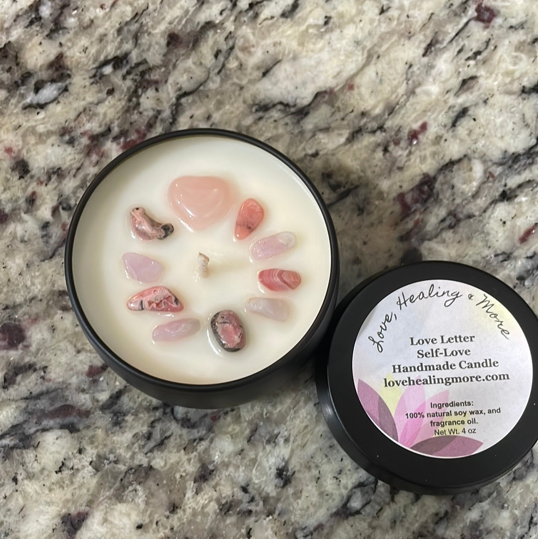 Love Letter – Self-Love Reiki Candle with Rose Quartz, Green Aventurine & Heart-Healing Intention